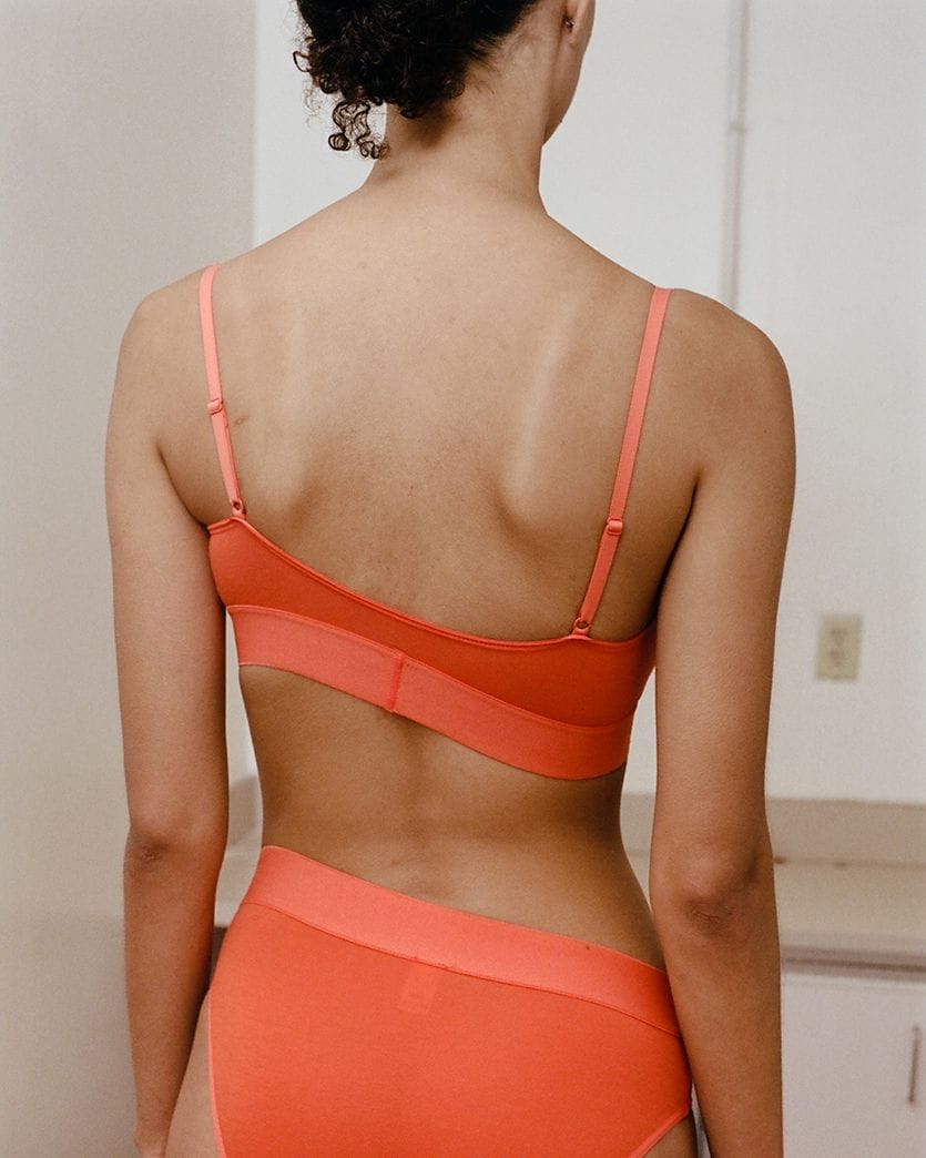 新品未使用　baserange ベースレンジ　アンダーウェア　セットアップ　下着 楽天市場】BASERANGE ベースレンジ ブラジャー TRIANGLE BRA BRTR