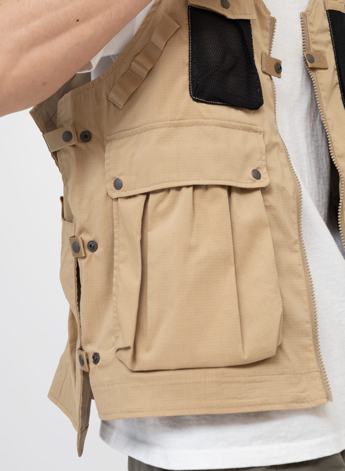 NANGA（ナンガ）HINOC RIPSTOP FIELD VEST（ヒノックリップス