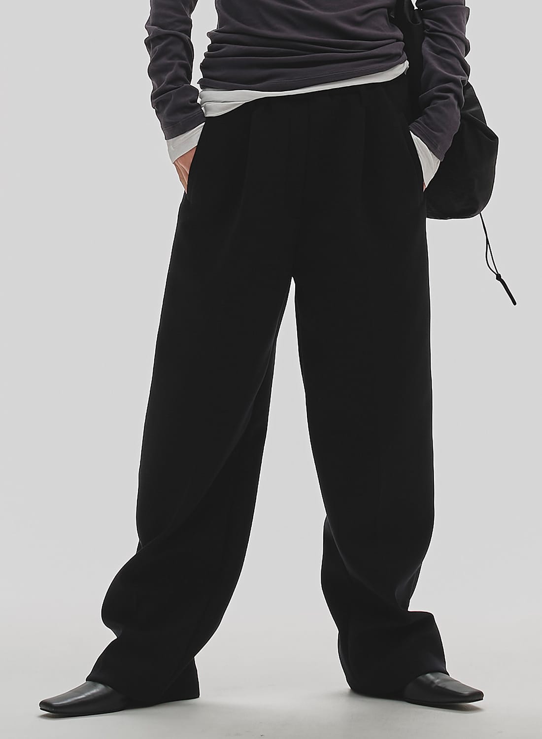 25FW先行予約】TODAYFUL(トゥデイフル)/Cushion Easy Trousers