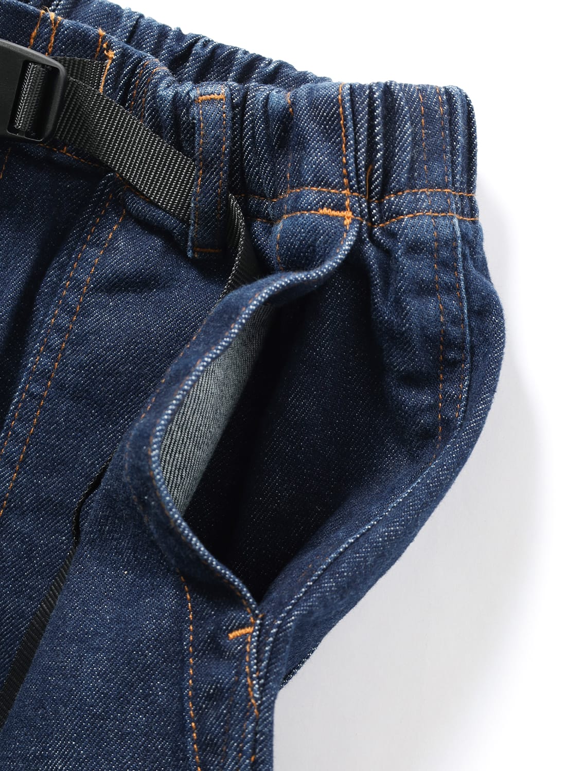 GRAMICCI（グラミチ）STRETCH DENIM LOOSE TAPERED RIDGE PANT