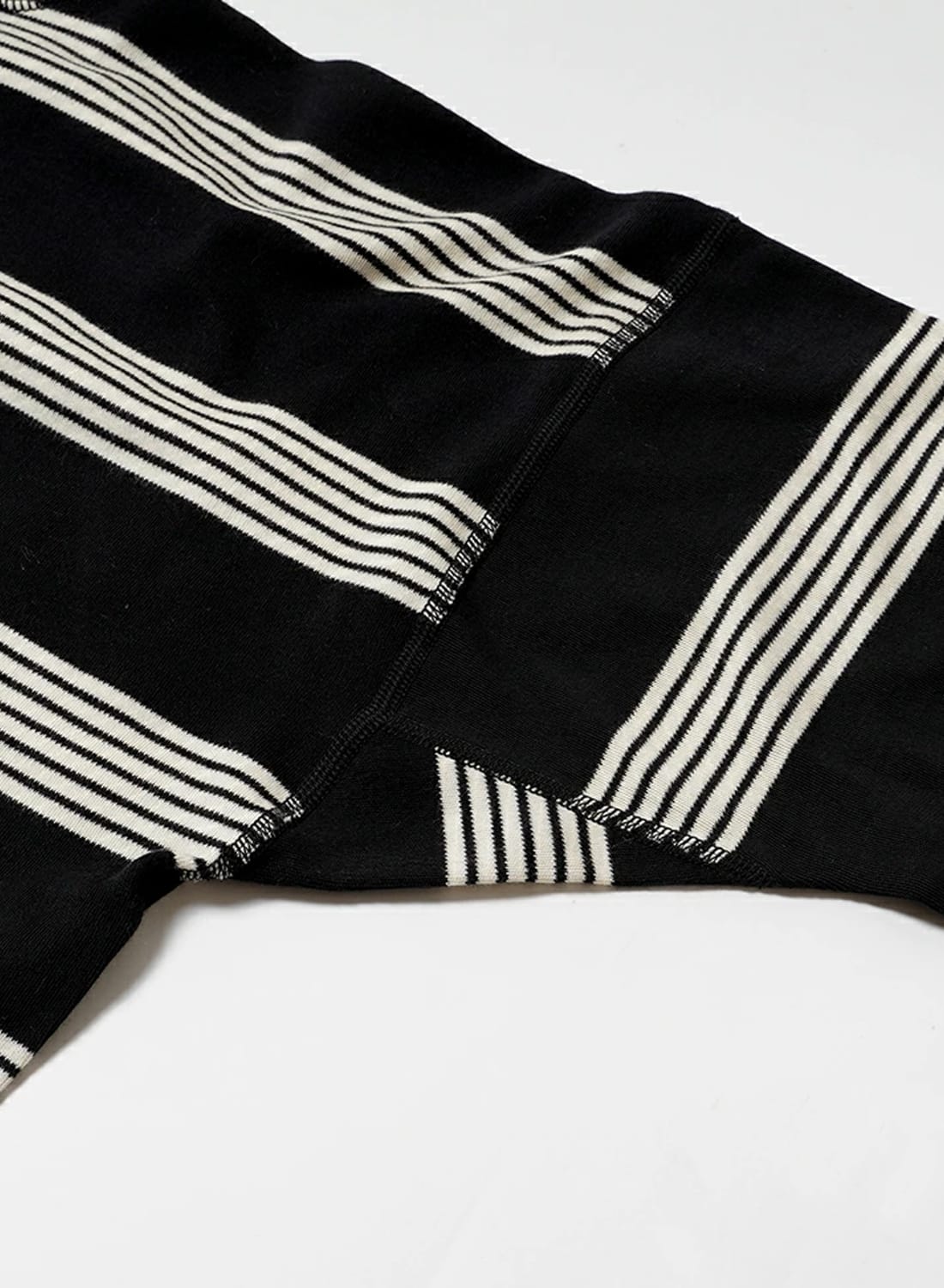 PEARLY GATES ボーダー　ハイネック　カットソー 日本製 伸縮 M78 楽天市場】PEARLY GATES ポリエステルストレッチ ベアカノコ