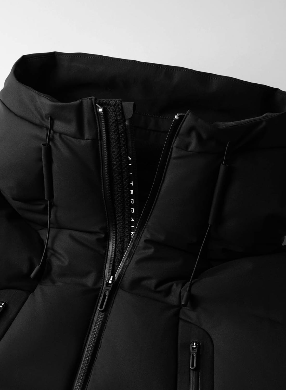DESCENTE ALLTERRAIN（デサント オルテライン）MIZUSAWA DOWN