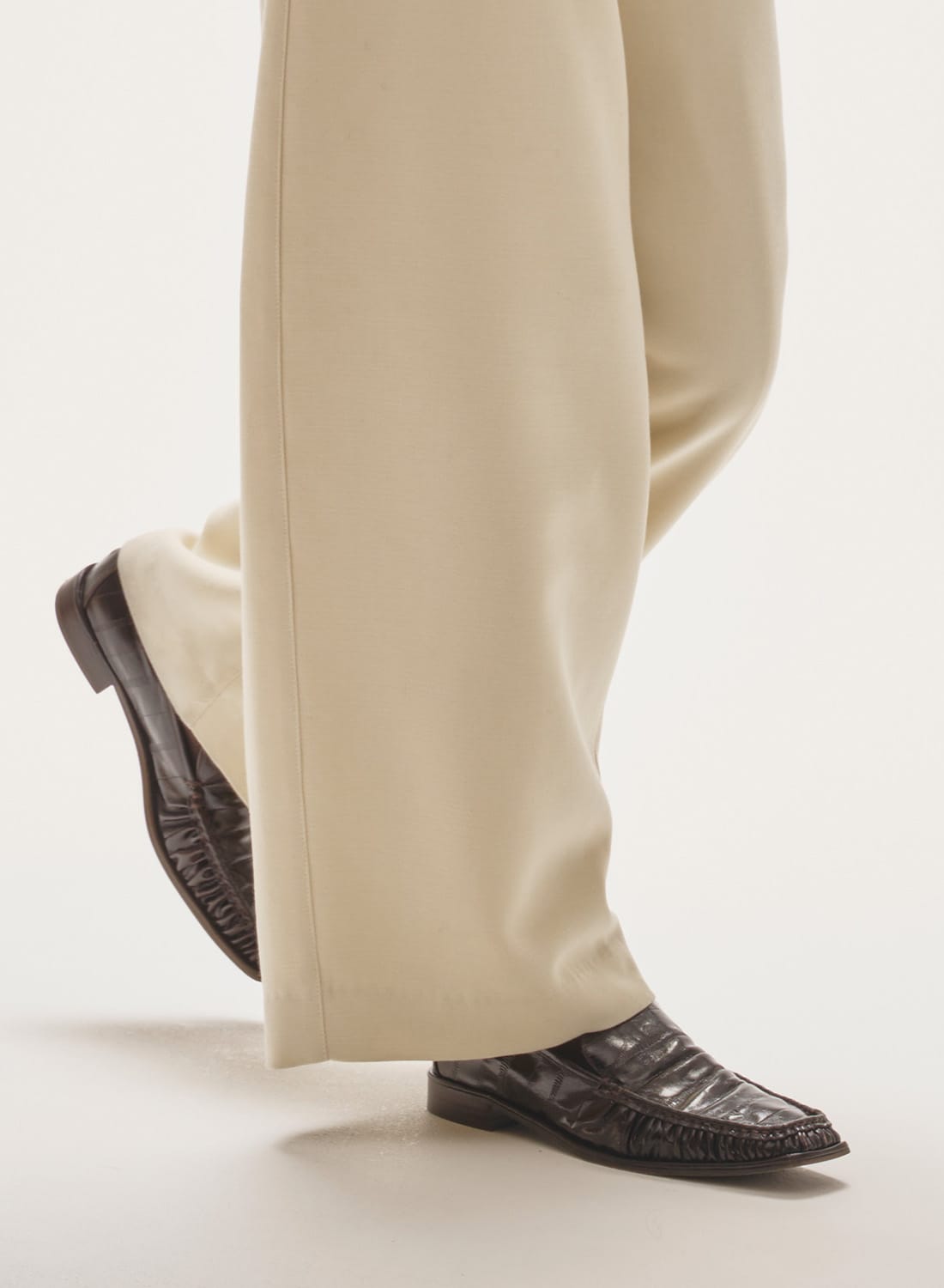 11/27まで! TODAYFUL Wide Cocoon Trousers TODAYFUL(トゥデイフル) / Life's online store（ライフズ） / Wide