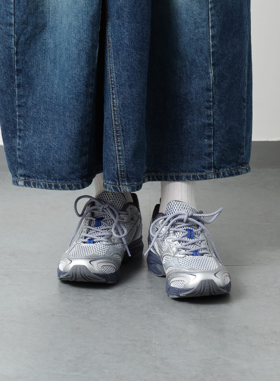 RMRです。 MIZUNO(ミズノ)/MXR(エムエックスアール)/スニーカー ランニング