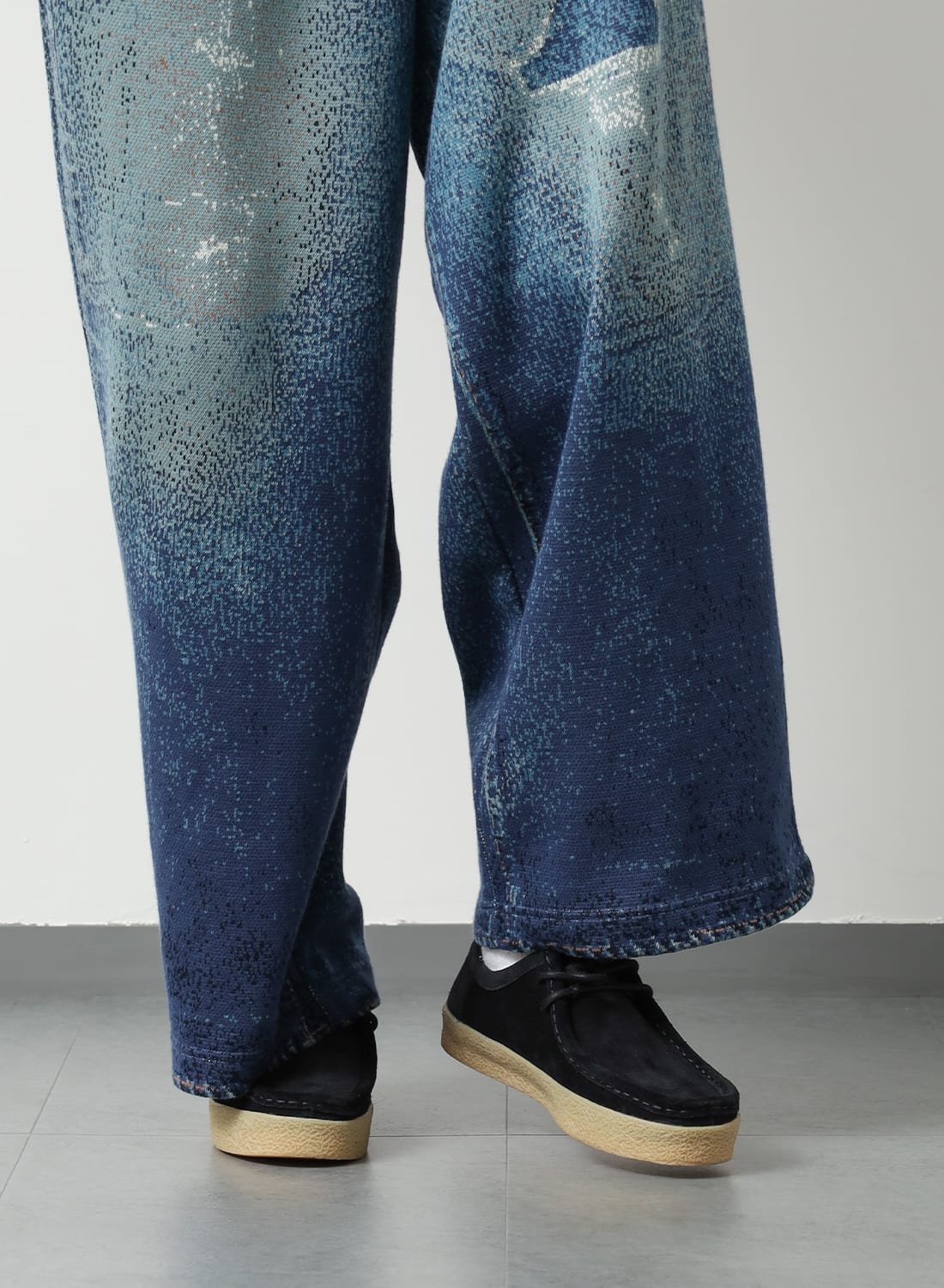 MOC|モックモック| MOONLOID