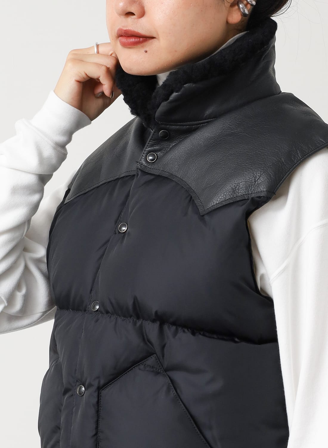 Rocky Mountain Christy Vest 襟ムートン ダウンベスト Christy Vest