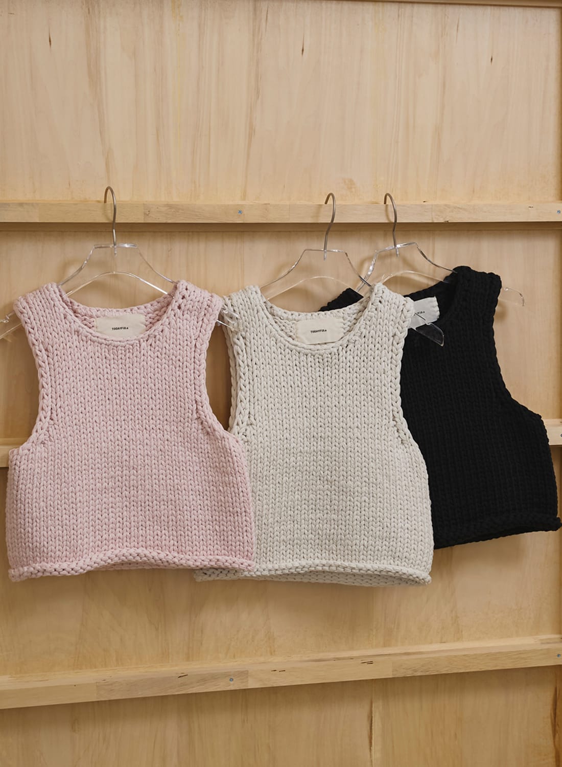 HAND KNIT VEST|【26SS先行予約】ハンドニットベスト【26SS先行予約
