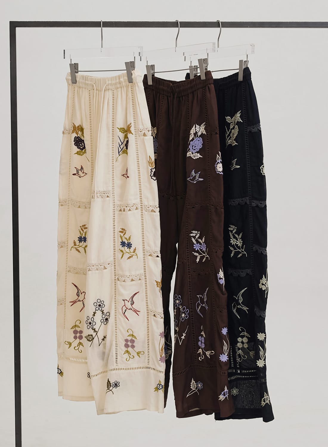 EMBROIDERY PATCHWORK TROUSERS|【26SS先行予約】エンブロイダリー